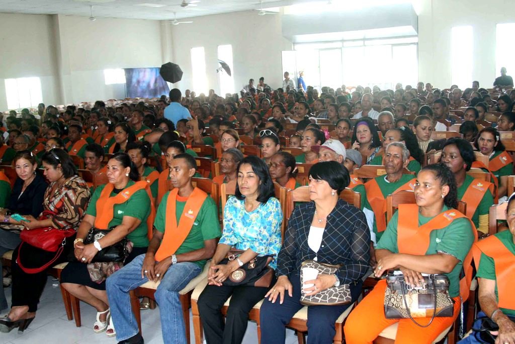 Graduandos de toda la provincia Espaillat llenaron la Logia Perseverancia de Moca